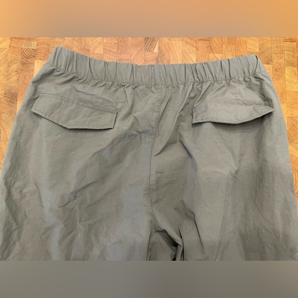 Wilo The Label Women’s Parachute Cargo Pants Gorpcore Size Large Baggy Pockets - Picture 10 of 10